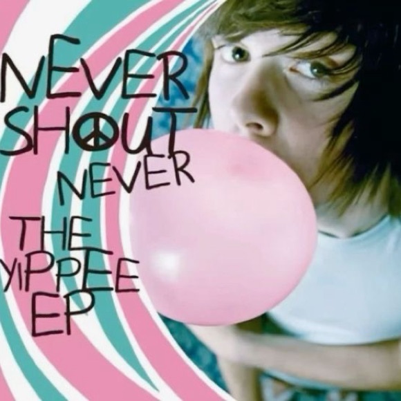 nevershoutmari